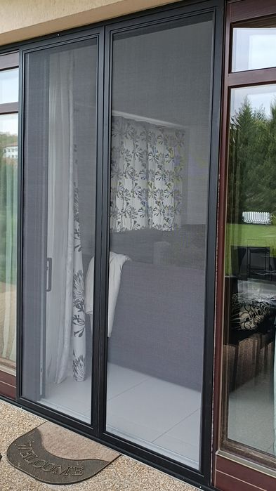 Plase anti-insecte (țânțari)/ Rolete exterioare