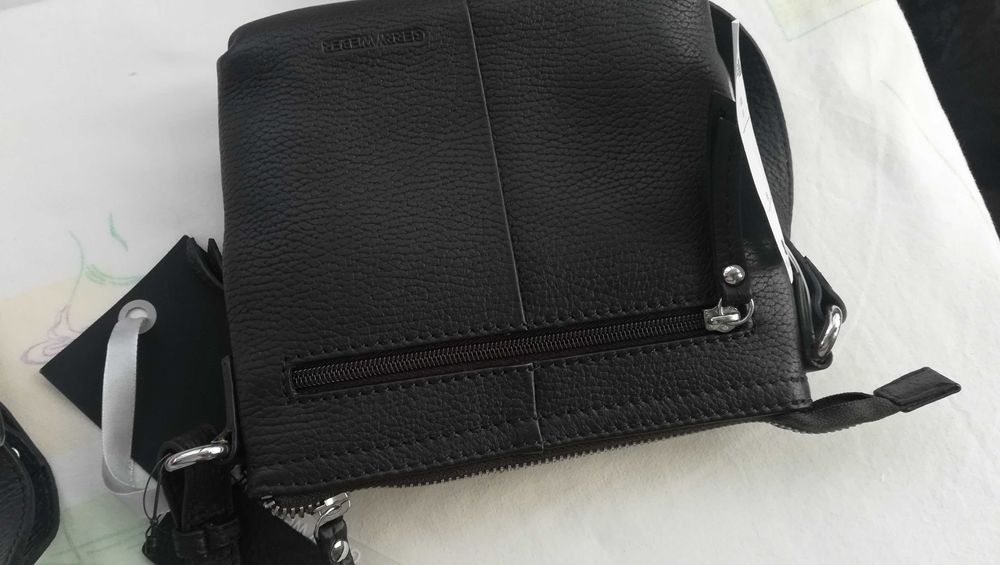 Дамска чаната тъмно кафява Gerry Weber естествена кожа с много джобове