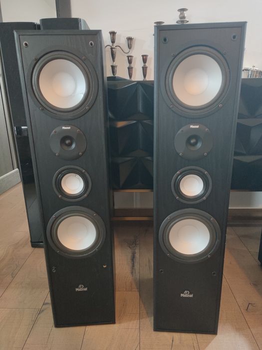Boxe Magnat 2x340 W 3 cai impedanta 4-8 ohmi bass reflex