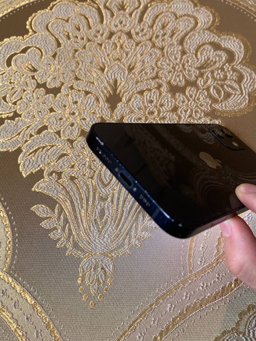 iPhone 12 128 black