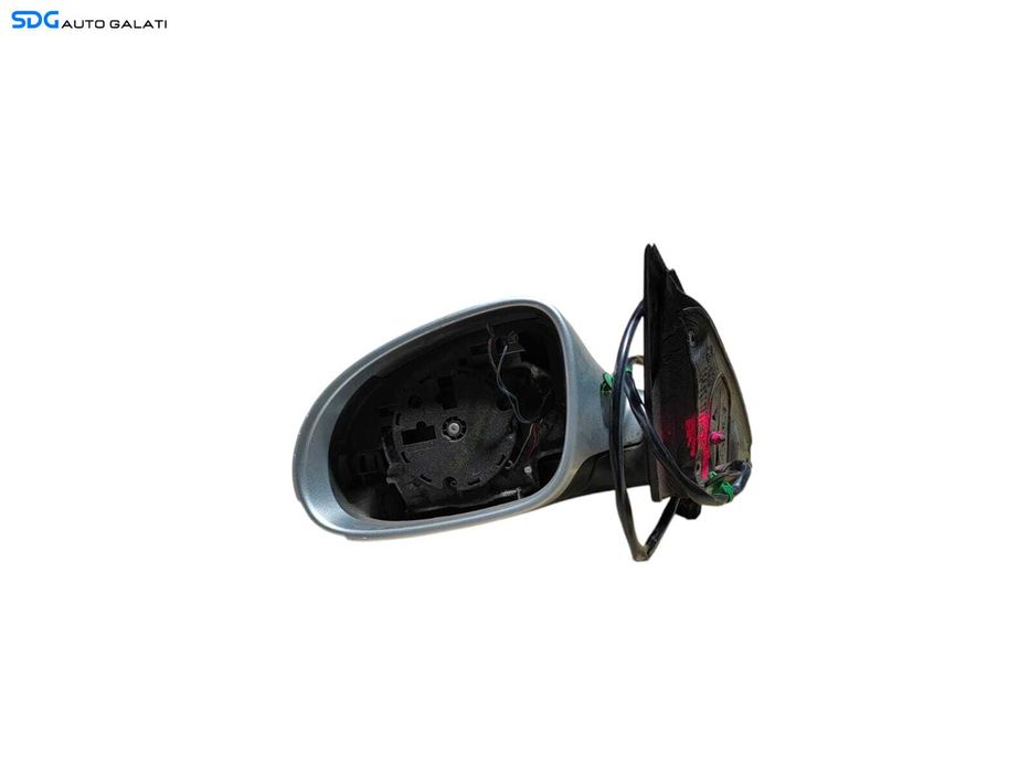 Oglinda Stanga Electrica Fara Pliere Rabatare Electrica cu Semnalizare Volkswagen Passat B6 2005 - 2010 Culoare Argintiu LA7W (Fara Sticla) [LR0568]