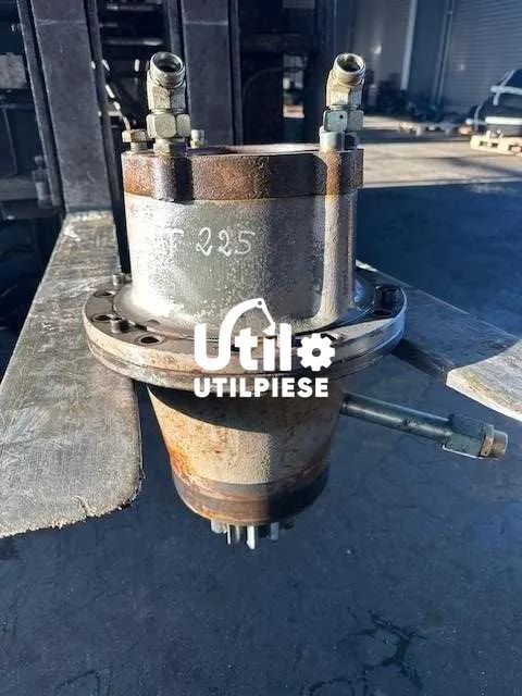 reductor rotire liebherr r317 r900 r904 r914 r924 + piese liebherr