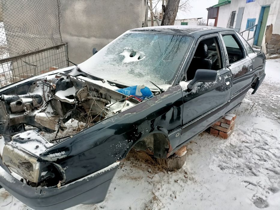 Продам КузовАуди 80 б3