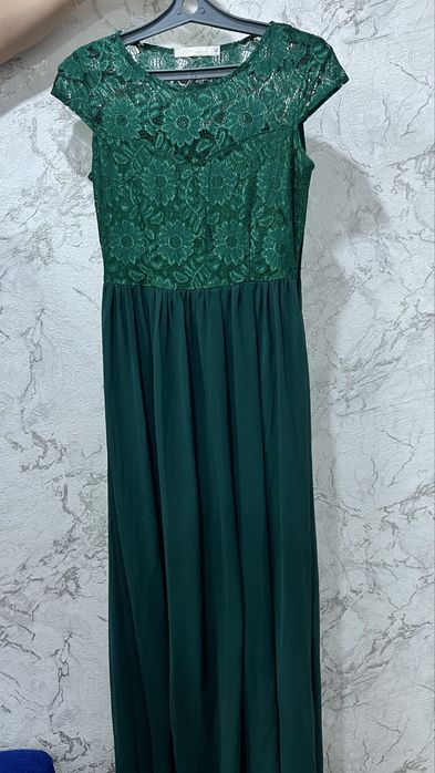 Вечерние платья (42-46р)