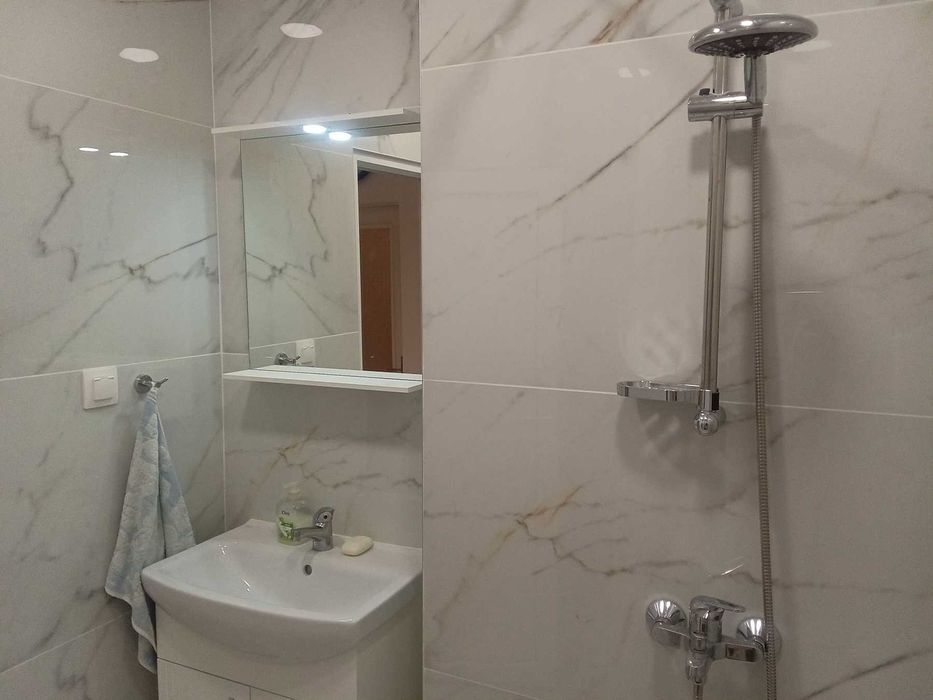 Дава се под наем Многостаен апартамент в Пловдив, Тракия - 70 кв.м за 448.8 € - Снимка #11