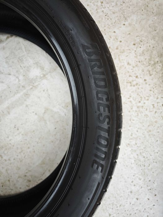 Anvelope 235/45/20 an 2022 vara BRIDGESTONE ALENZA 001