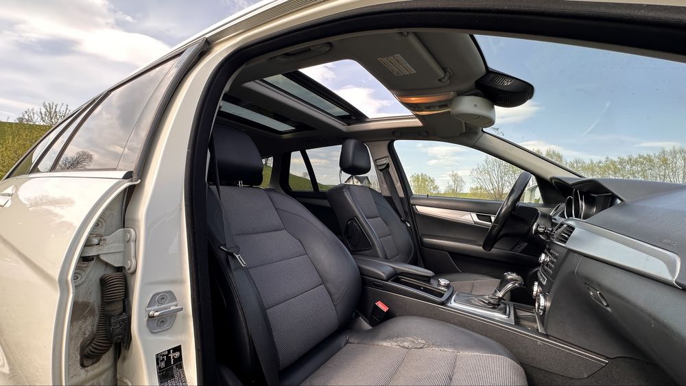 Mercedes-Benz C-Class (W204)