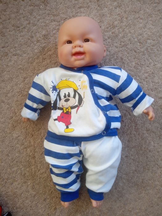 Продам куклу малыша.