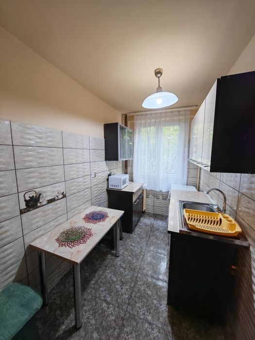 Închiriez apartament spațios 2 camere  zona Dr. taberei - Valea Ialomiței