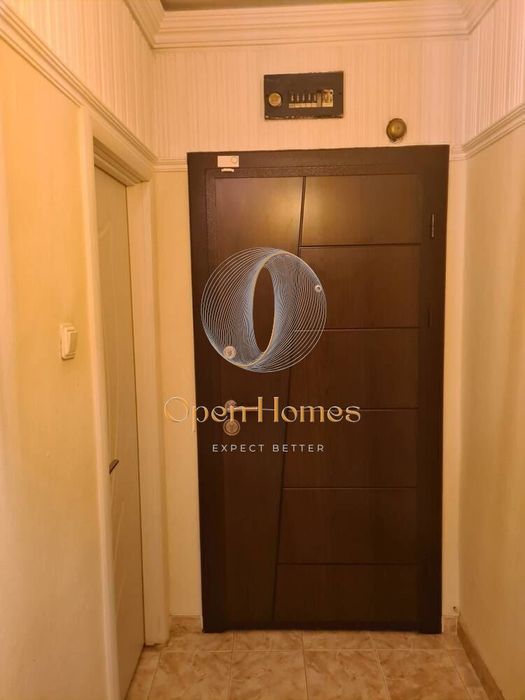 Продава се Тристаен апартамент в Пловдив, Въстанически - 84 кв.м за 1655 €/кв.м - Снимка #9