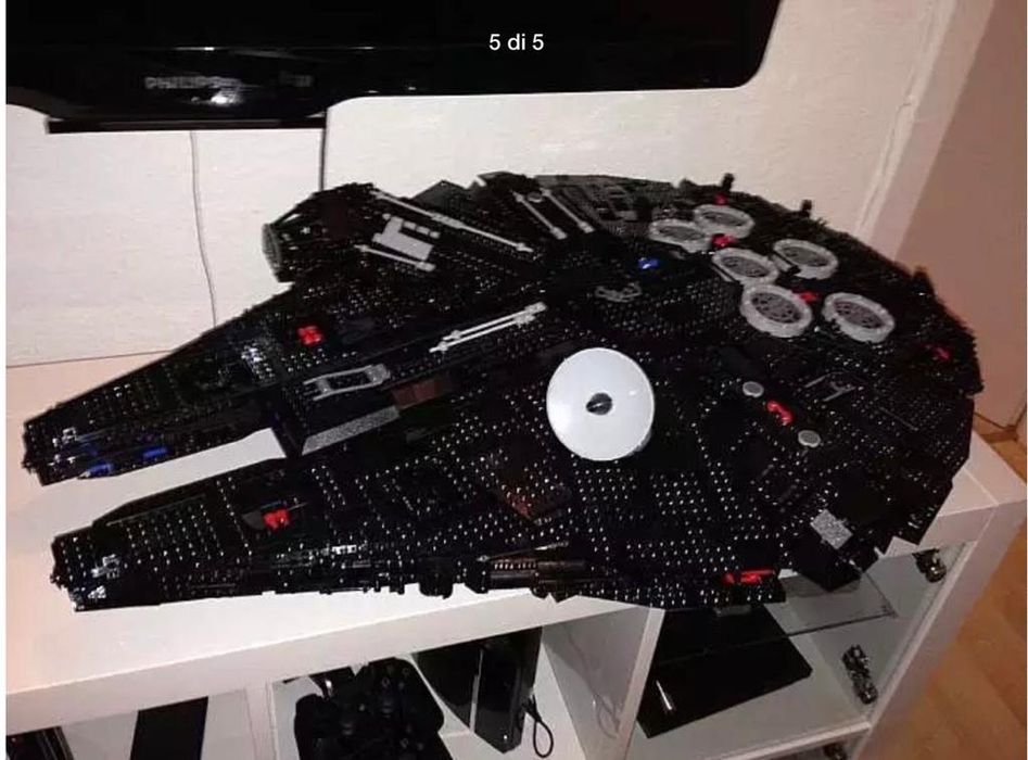 Lego Star Wars 10179 Millenium Falcon UCS de colectie