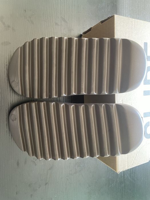 Adidas Yeezy Slides