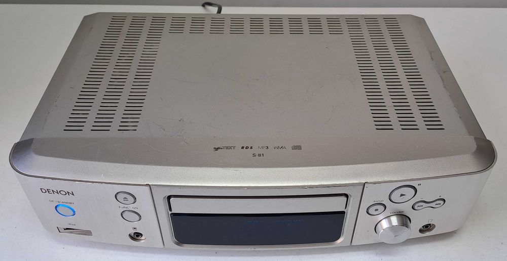 Denon RCD S 81 amplificator 100 W cu CD si tuner