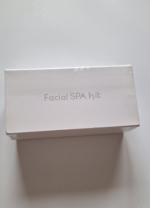 Perie electrica de curatare a fetei