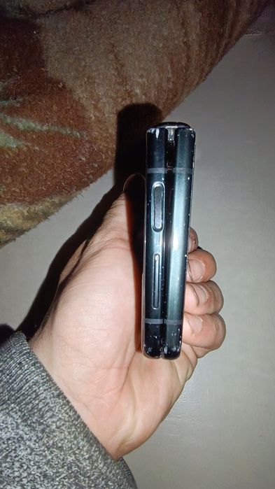 Vand Samsung flip 3 pentru piese