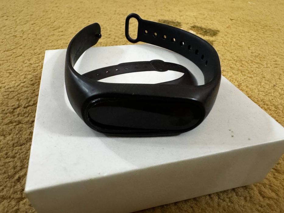 Фитнес браслет Xiaomi MI Band 2