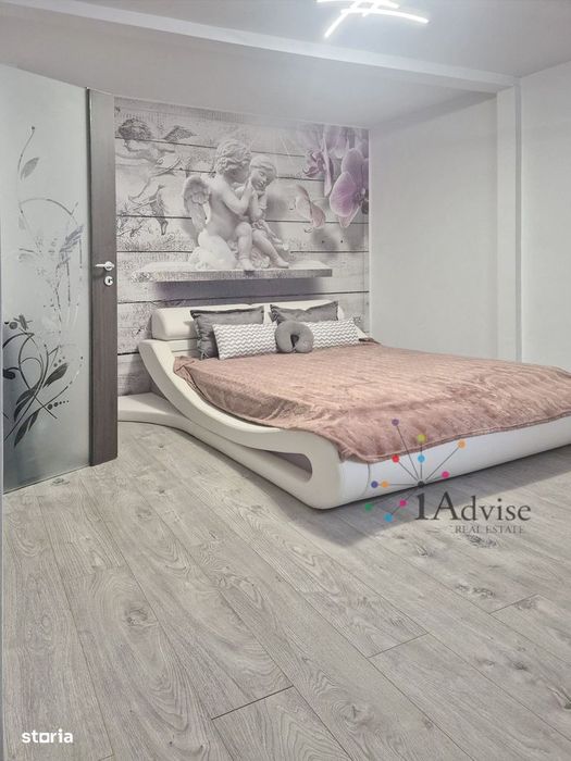 PROPRIETATE VERSATILA, complet renovată– 220 m² utili + 130 m² curte p