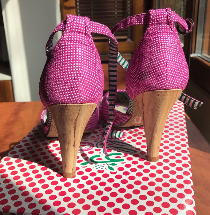 НОВО! Страхотни обувки Dolly do.