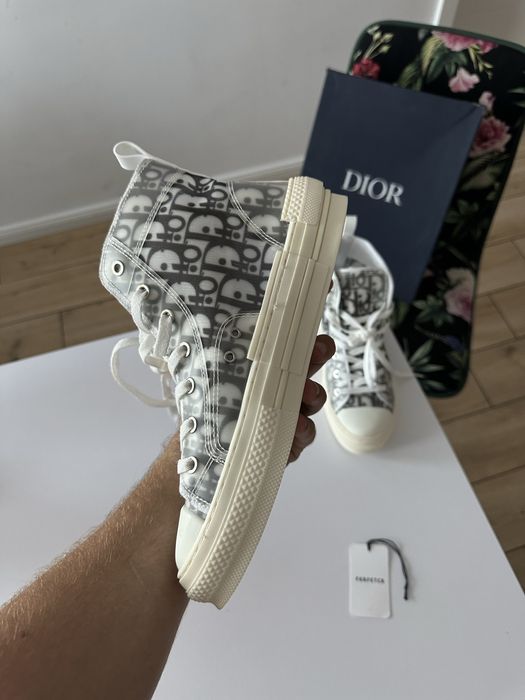 Adidasi Dior B23