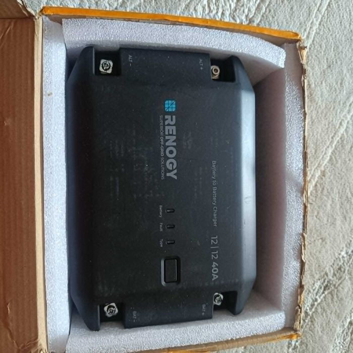 Renogy DC-DC 40A; комбиниран контролер RENOGY 12V 30A DC-DC алтернатор charger +MPPT 30V