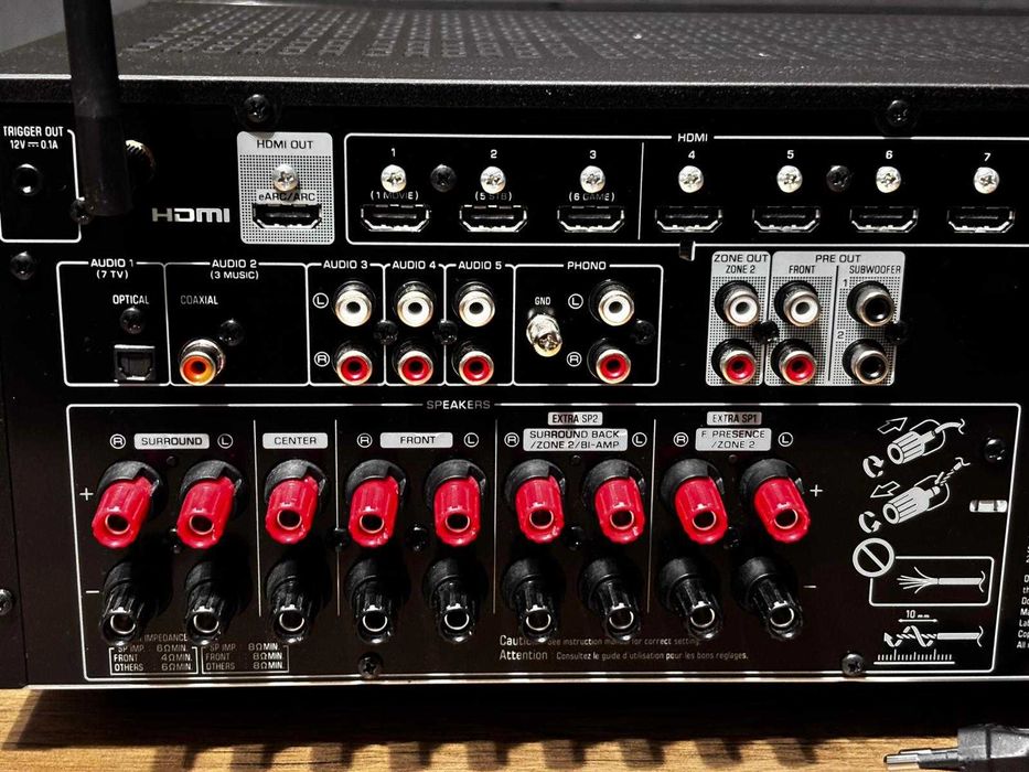 Yamaha RX-V6A Receiver surround 7.2 canale, Dolby Atmos