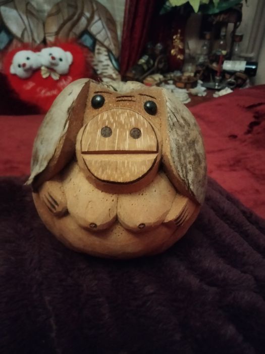 Прасенце и маймунка от кокосов орех