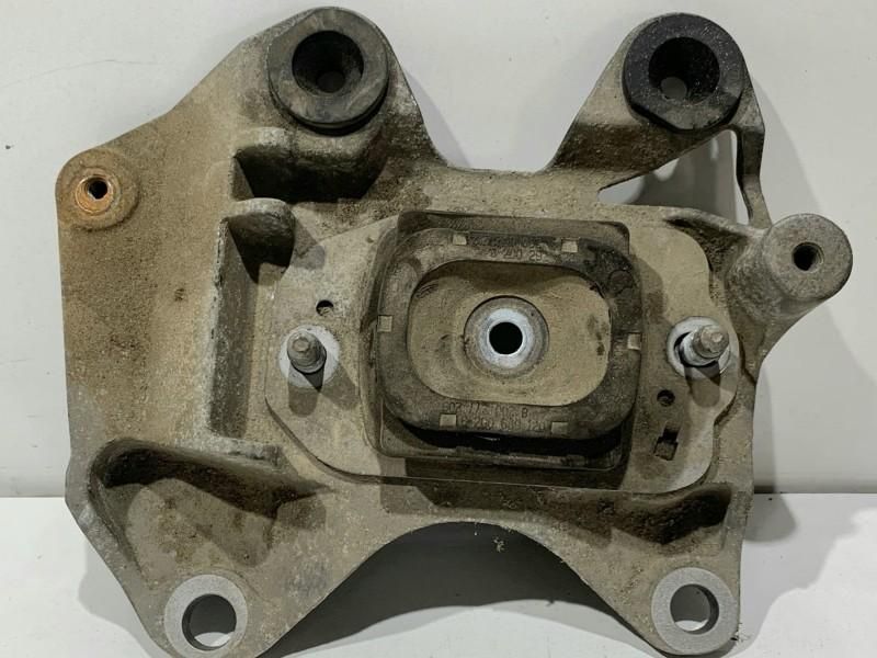 Suport cutie viteze Renault Laguna 3 facelift 112210001R cutie manuala