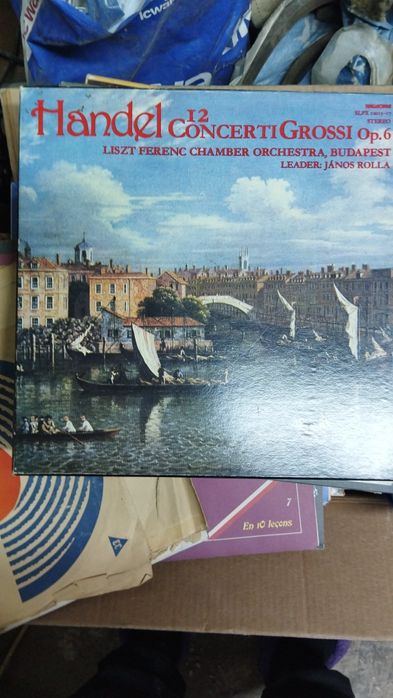 Продам виниловые диски