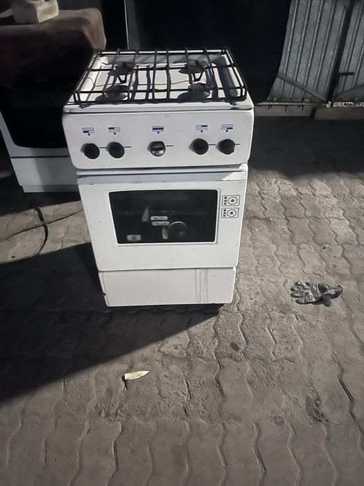 Продам газ плиту  продам