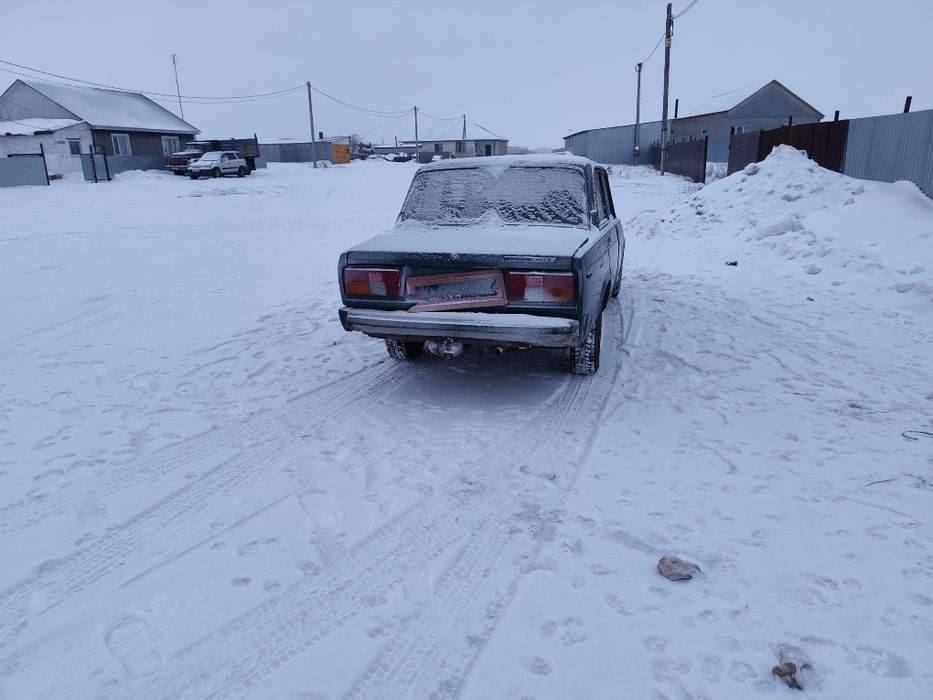 Продам ваз 2105 .