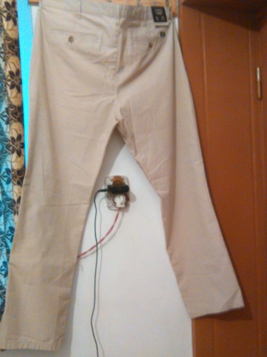 Pantaloni bărbaţi RELAT LC WAIKIKI