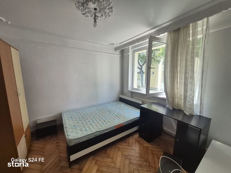 Apartament 3 camere, zona 1 Decembrie 1918
