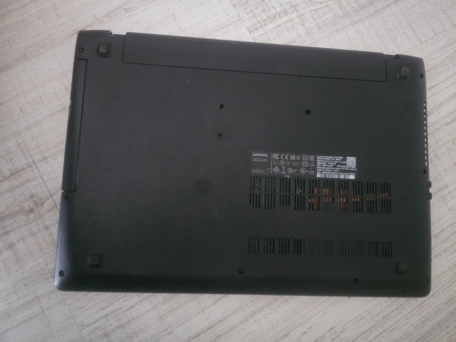 Лаптоп lenovo ideapad 110-15isk !!!ЗА ЧАСТИ!!!