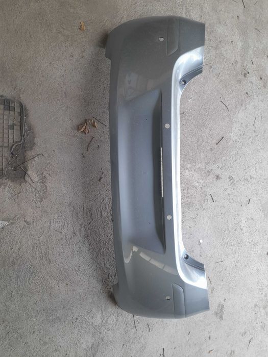 Броня задна Toyota Yairis