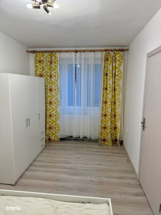 Apart.2 cam. cu balcon , centrala , prima inchiriere, Zona - Centru