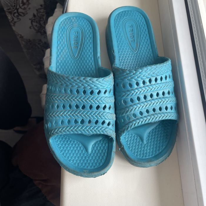 Резиновые шлепницы 38/39