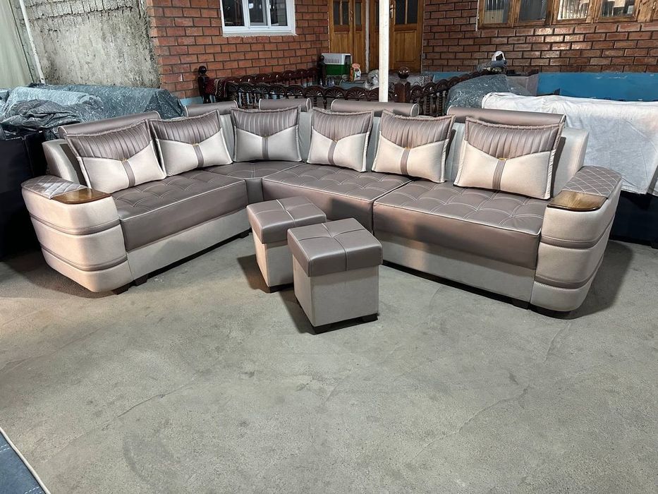 Sotiladi gostiniy ugolok