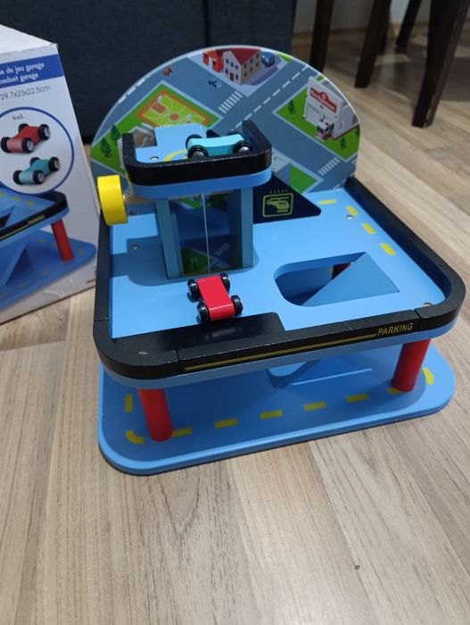 Монтесори дървени играчки