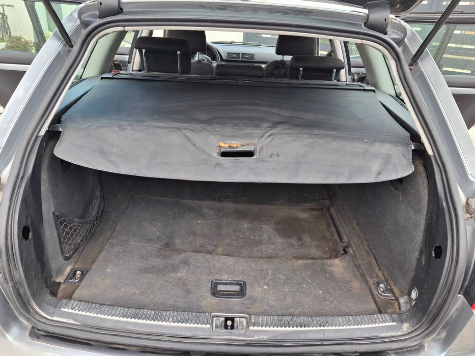 Vând Audi A4 Combi