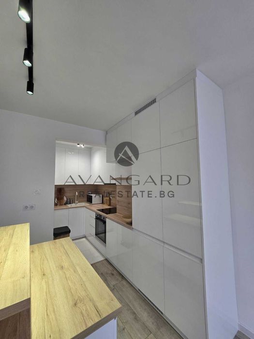 Продава се Мезонет в Пловдив, Център - 139 кв.м за 1785 €/кв.м - Снимка #1