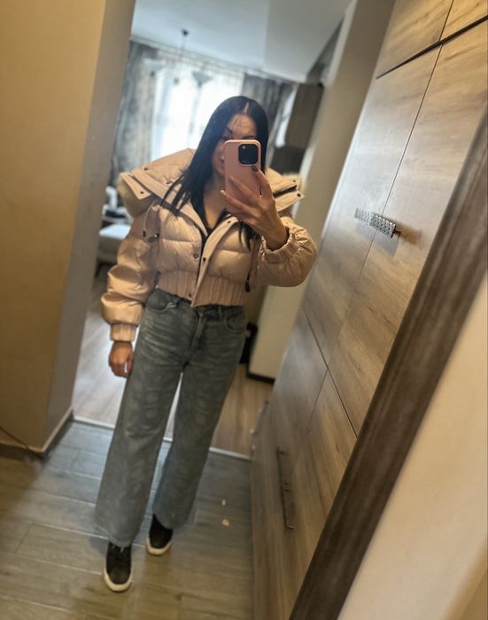 Зимно яке с обемна яка от естествен косъм лисица