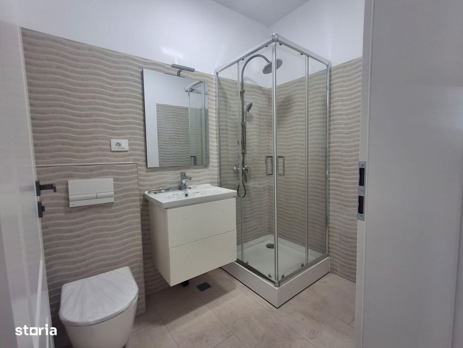 Rest de plata/schimburi Casa nouă cu 5 camere, curte și acces asfaltat