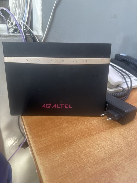 Продаю рутер 4G+ALTEL