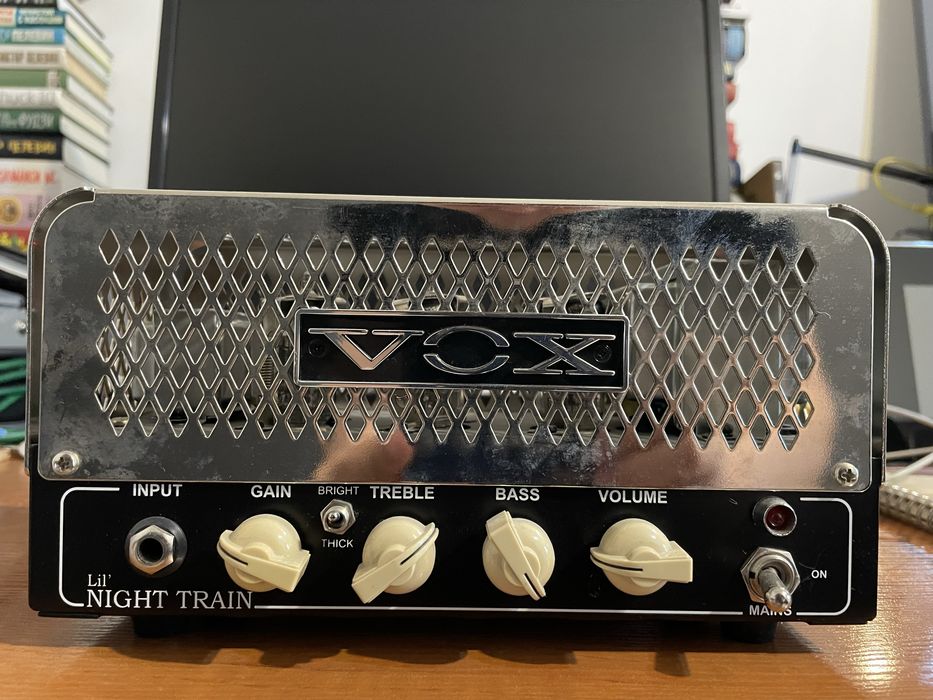 Vox Lil night train