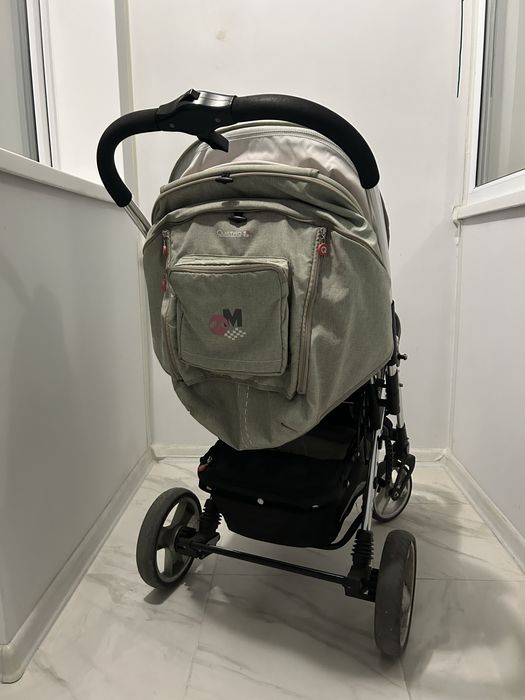 Коляска прогулочная