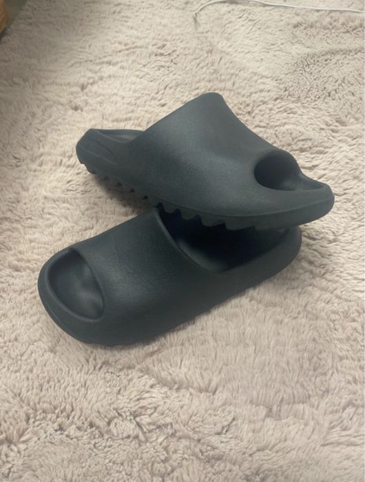 yeezy slides.