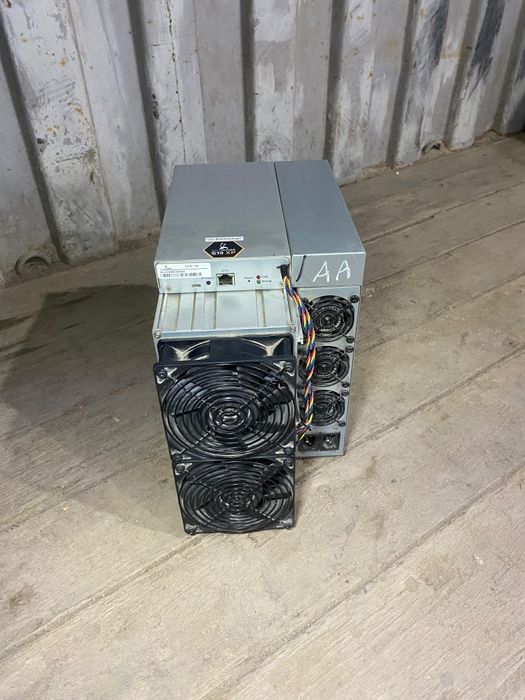 Asic Antminer S19xp 141T Майнер асик