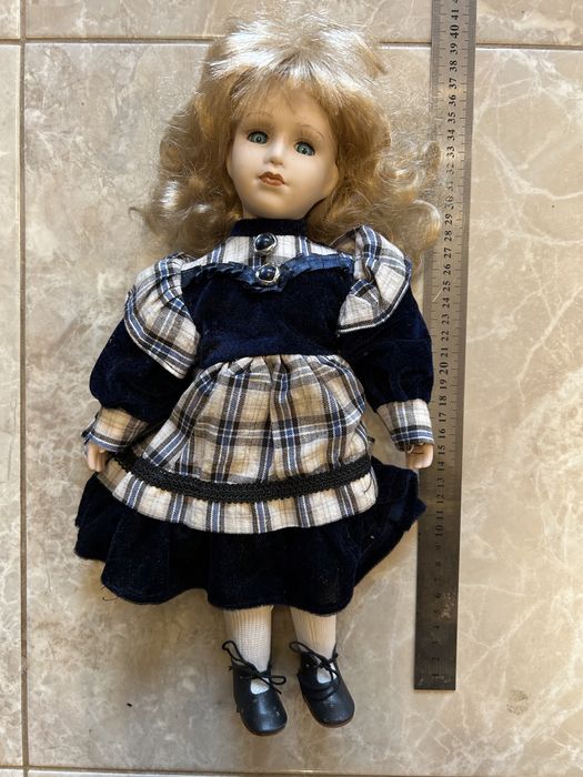 Порцеланови кукли