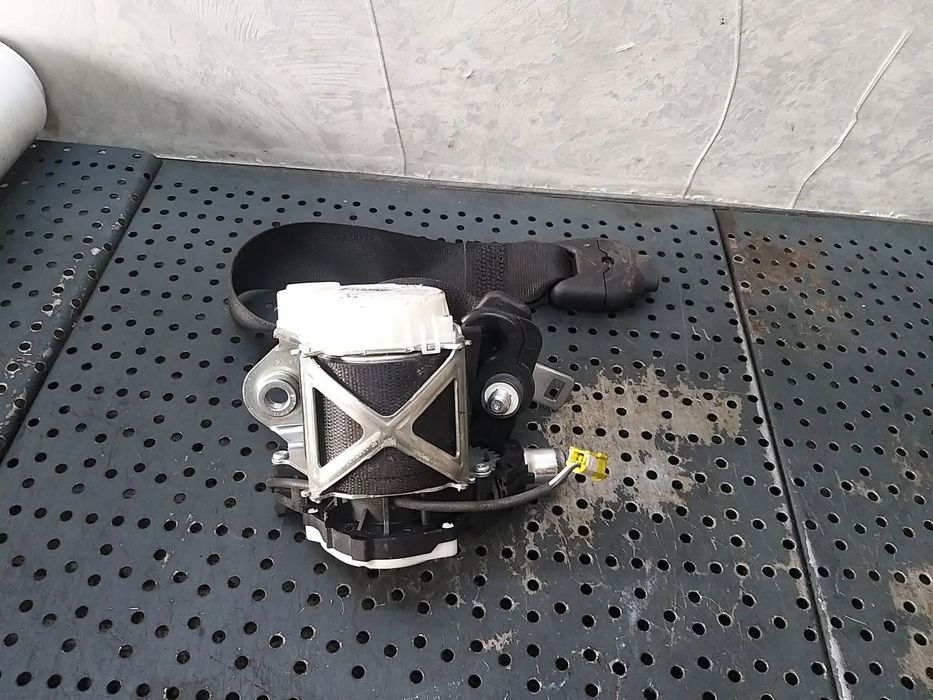 Centura siguranta stanga fata lancia delta 3 844 34019923b 07354948100