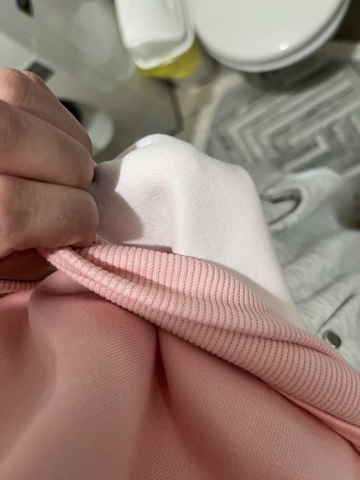 Продам свитшот новый